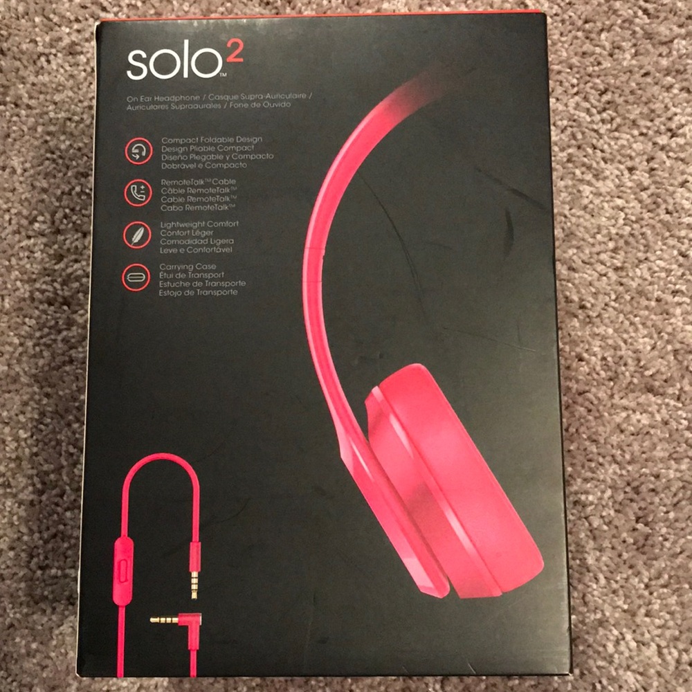 Beats solo 2